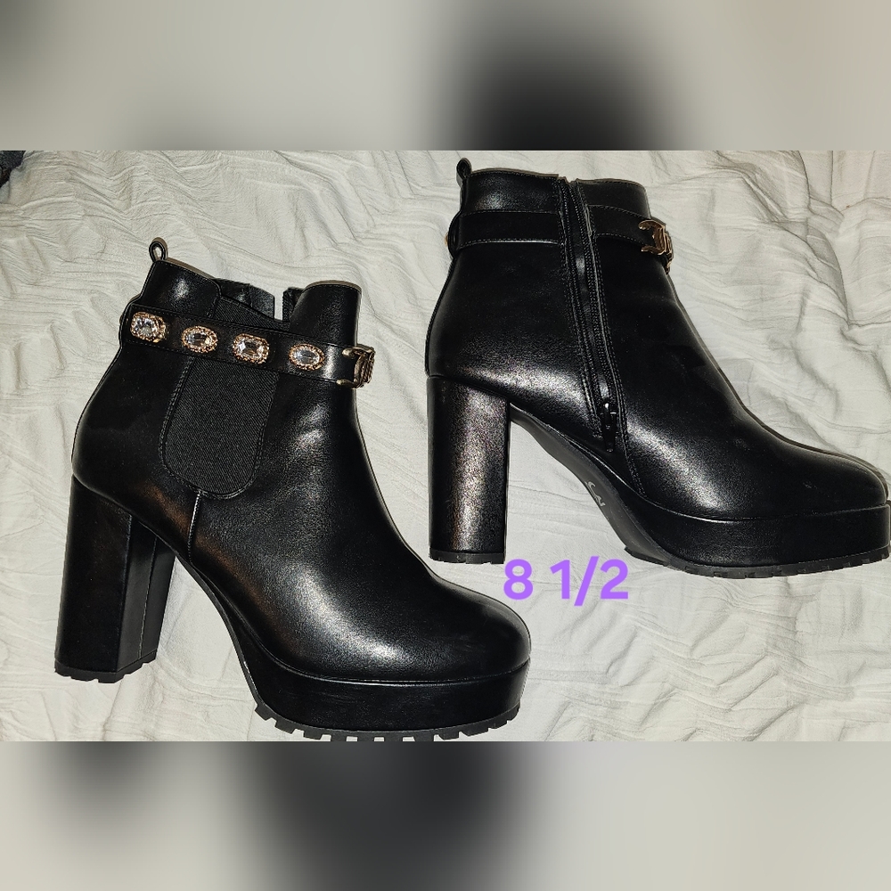 Juicy Couture Bootie Heels